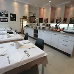 Tre Otel 3*