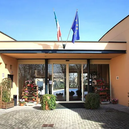 Tre Hotel 3*